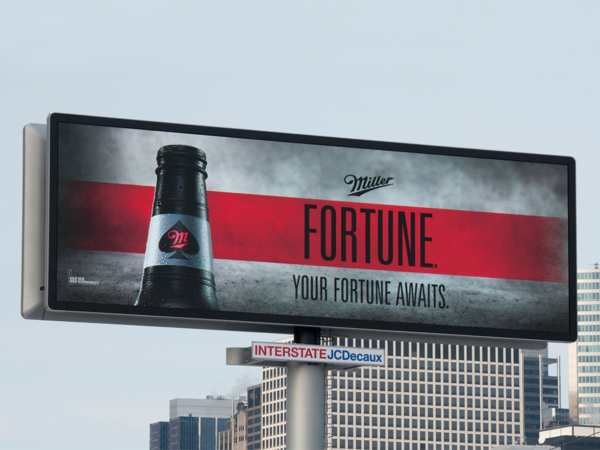 Interstate - JCDecaux; 16mm, 20' x 60', Chicago, IL