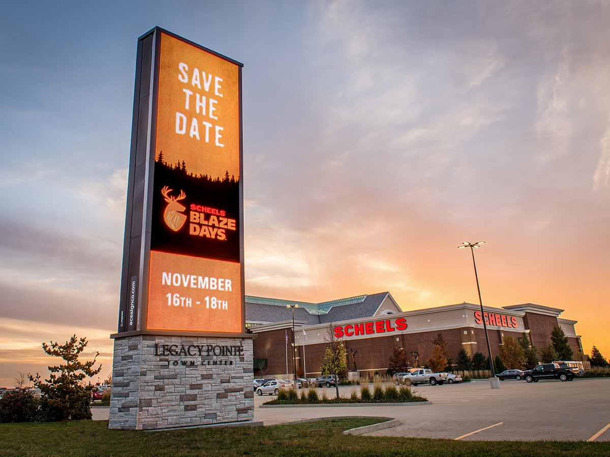 Legacy Pointe Town Center; 19mm, 25'4" x 9', Springfield, IL