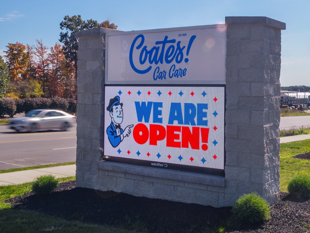 Coates Car Care; 10mm, 4'5" x 8'3", Boardman, OH