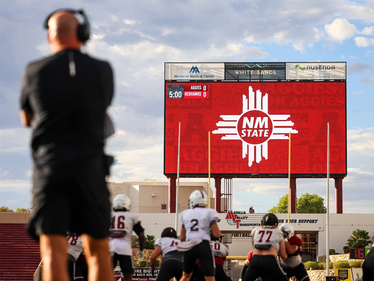 LED Displays | Digital Billboards | Scoreboards - Home | Watchfire Signs
